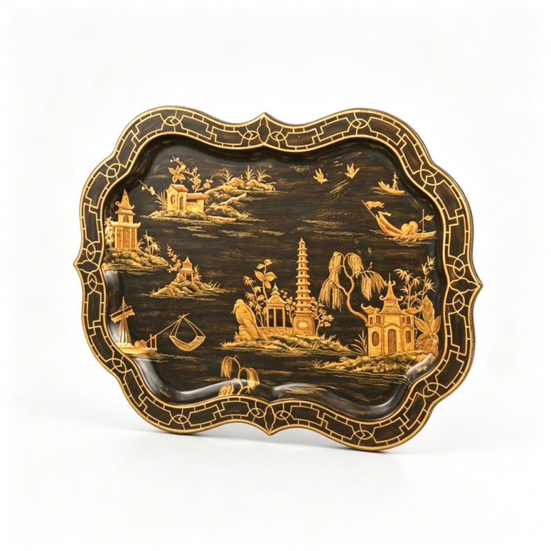 Begonia-Shaped Black-Base Gilt Landscape Lacquer Tray